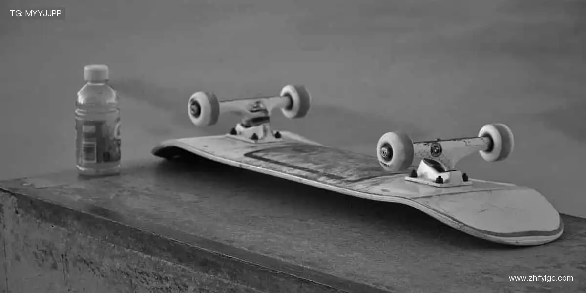 装备你的运动生活!🎯 从潮流服饰到专业器材,一站式满足你的热爱!